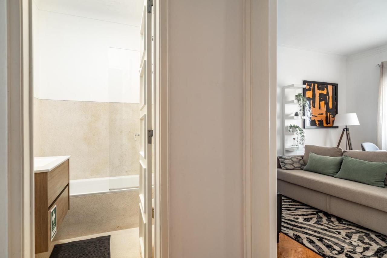 Akicity Ourique Orange Lisbon Exterior photo